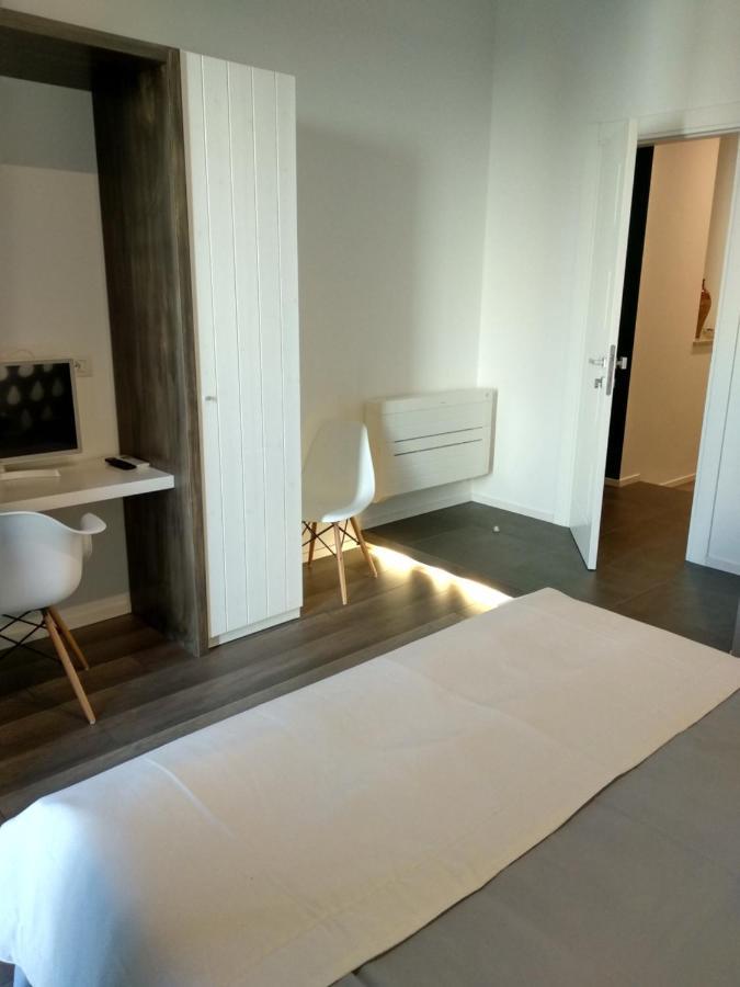 Dimora Mefite-Camere Con Bagno Privato E Self Check-In Matera Ngoại thất bức ảnh