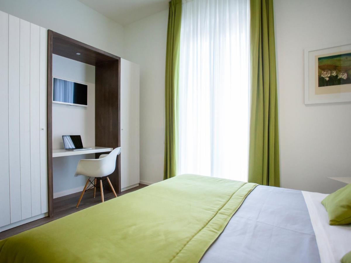 Dimora Mefite-Camere Con Bagno Privato E Self Check-In Matera Ngoại thất bức ảnh